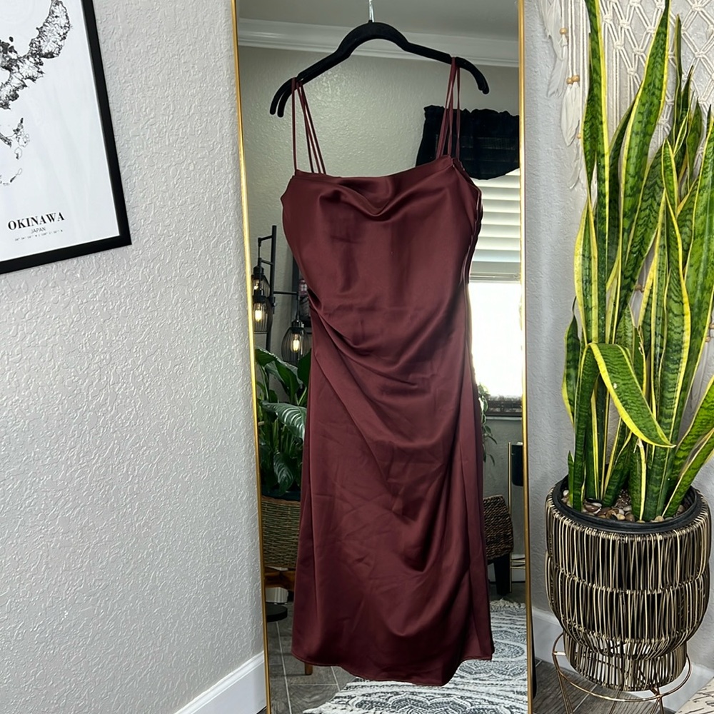 HOUSE OF CB 'Anja' Raisin Satin Corset Midi Dress NWOT - Picture 7 of 11